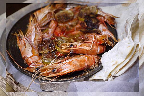 板橋餐酒館推薦【Lane 72 Bistro柒拾貳巷英式小酒館】巷弄裡的英倫風餐酒館/周六現場演唱 板橋餐酒館推薦【Lane 72 Bistro柒拾貳巷英式小酒館】巷弄裡的英倫風餐酒館/周六現場演唱