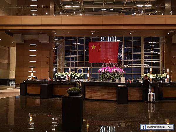 上海景點【上海外灘茂悅大酒店非常時髦酒吧】美炸了!無敵法租界璀璨夜景/上海夜景推薦/上海lounge bar推薦 上海景點【上海外灘茂悅大酒店非常時髦酒吧】美炸了!無敵法租界璀璨夜景/上海夜景推薦/上海lounge bar推薦
