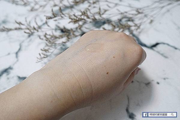 護膚保養【蘭蔻超極光活粹精露】讓肌膚發光的極光水 護膚保養【蘭蔻超極光活粹精露】讓肌膚發光的極光水