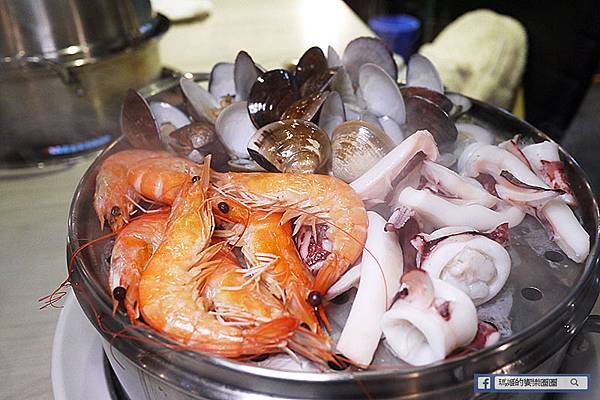板橋蒸氣火鍋【蒸天下蒸氣火鍋】美食節目推薦尚青的活海鮮火鍋/板橋美食/新北美食 板橋蒸氣火鍋【蒸天下蒸氣火鍋】美食節目推薦尚青的活海鮮火鍋/板橋美食/新北美食