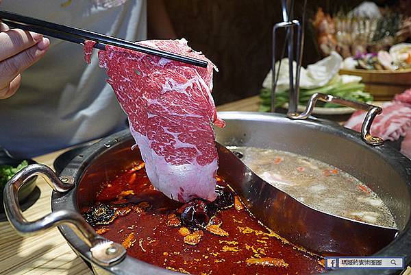 台北東區火鍋吃到飽【火鍋殿】東區頂級和牛海鮮火鍋吃到飽/忠孝敦化火鍋吃到飽/忠孝復興火鍋吃到飽