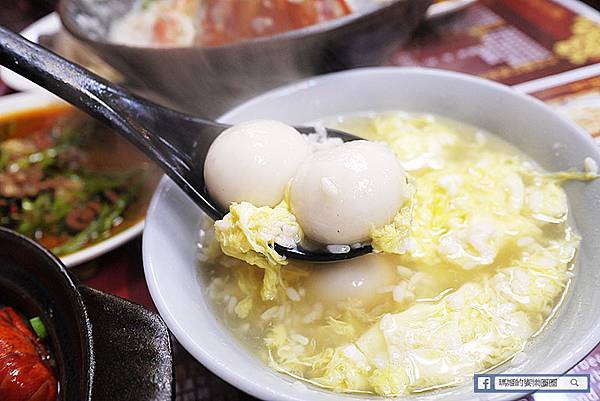 西門牛肉麵【滿漢牛肉麵食堂】超鮮水蟹粥/必吃小龍蝦/小籠包/牛肉麵/熱炒/炒飯大滿足