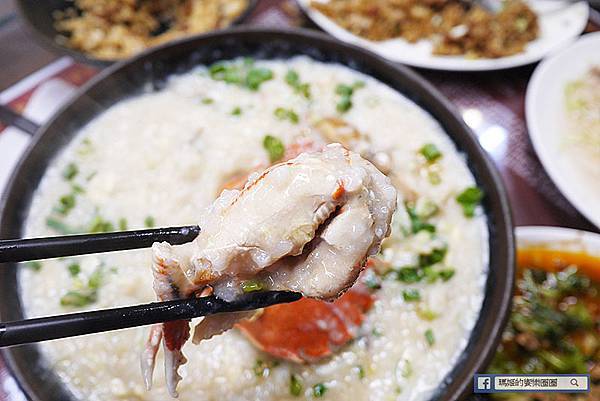 西門牛肉麵【滿漢牛肉麵食堂】超鮮水蟹粥/必吃小龍蝦/小籠包/牛肉麵/熱炒/炒飯大滿足