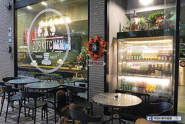 汐止聚餐【209 Kitchen餐酒館】必吃超鮮龍蝦海鮮桶/汐止餐酒館/汐止美食 汐止聚餐【209 Kitchen餐酒館】必吃超鮮龍蝦海鮮桶/汐止餐酒館/汐止美食