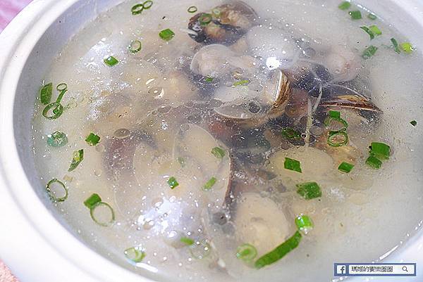 野柳海鮮推薦【阿杰萬里蟹】好吃的萬里蟹攏滴加/野柳美食 