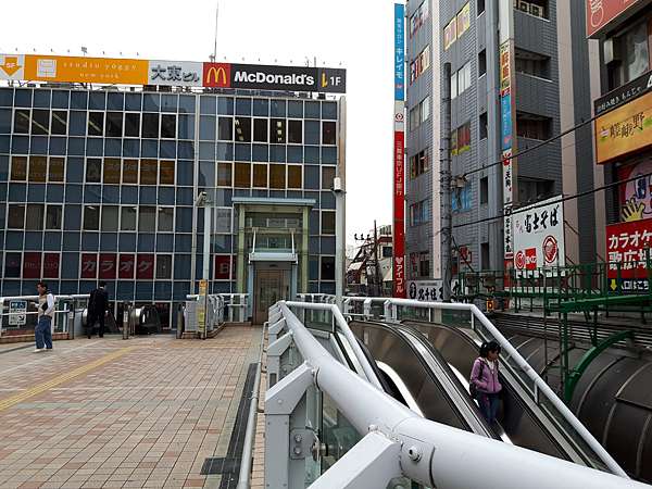 東京 北千住站 茶香咖啡館厚鬆餅 Curious Maggie 痞客邦