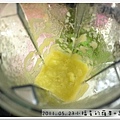 2011.05.27蘋果泥+高麗菜泥 (3)