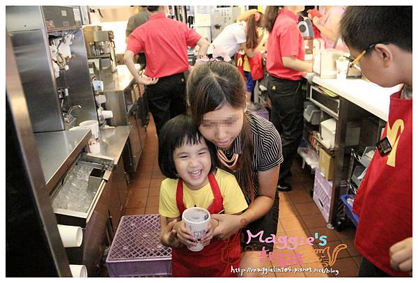 麥當勞小小服務員 (13).JPG