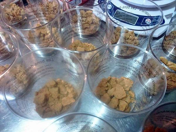 蓮花餅乾基底.jpg 蓮花餅乾基底.jpg