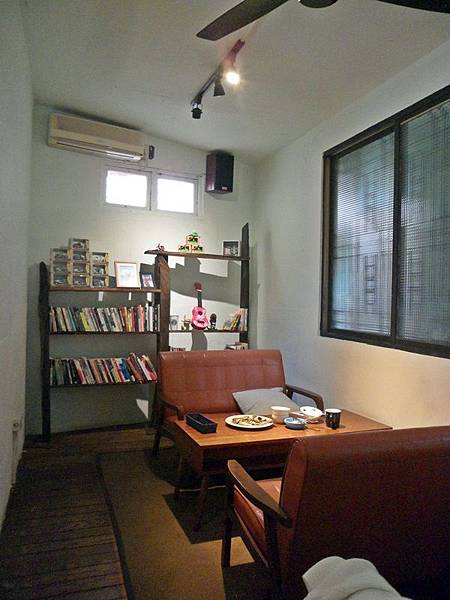 小包廂.JPG 小包廂.JPG