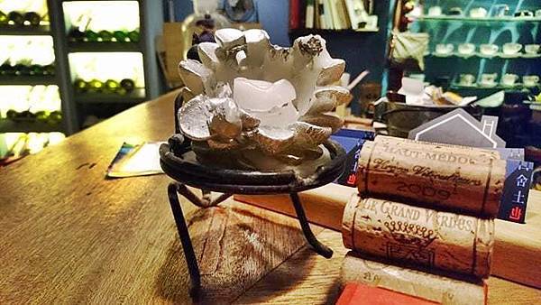 口舍土也方-手工燭台.jpg 口舍土也方-手工燭台.jpg