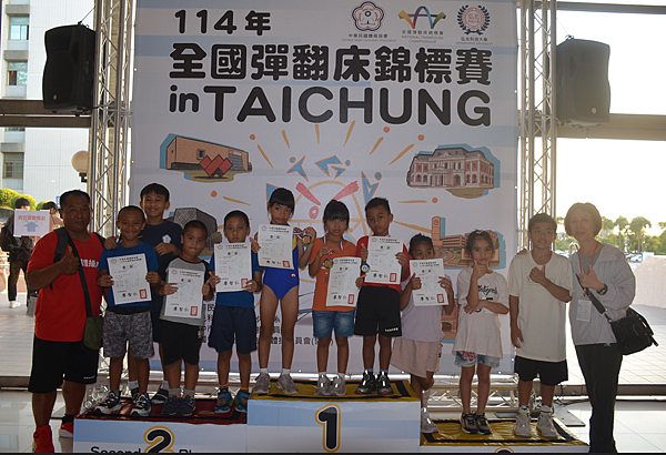 南迴體操全國彈翻床賽大放異彩 排灣小將展現堅毅精神