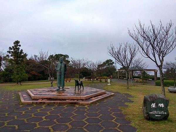 IMG_045モラエス (Statue of Moraes) 及愛犬像.jpg