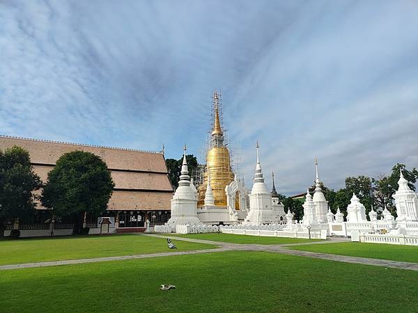 IMG_052松達寺(Wat Suan Dok) .jpg