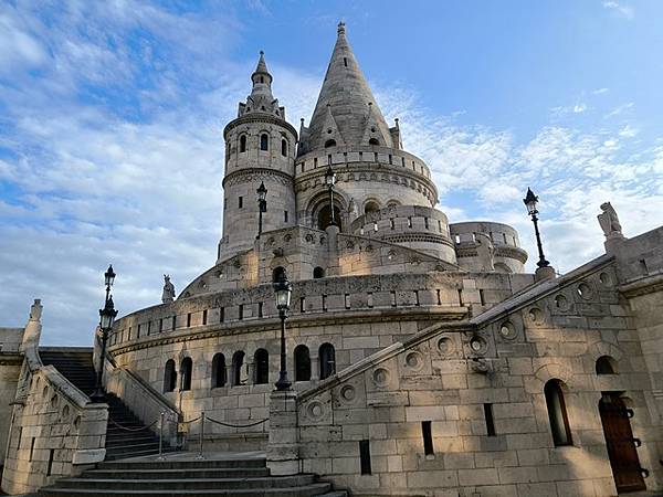 IMG_001漁人堡(Fisherman%5Cs Bastion).jpg