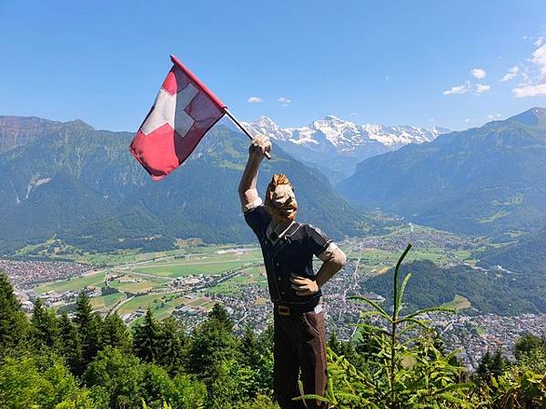 IMG_001因特拉肯(Interlaken).jpg