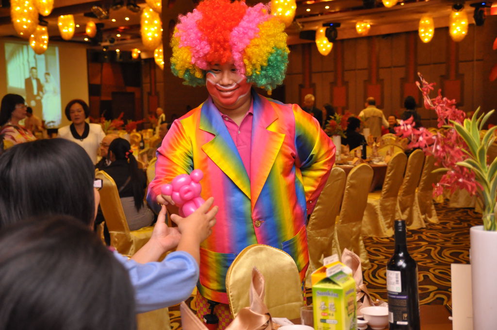 仲威&素晴婚禮魔術表演&小丑表演 仲威&素晴婚禮魔術表演&小丑表演