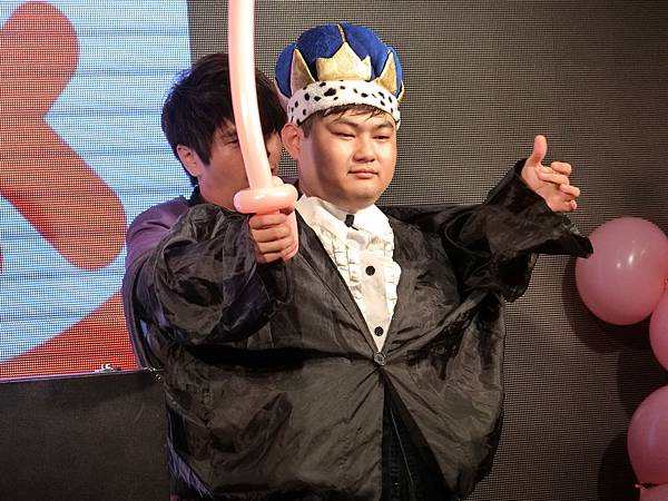 OK超商尾牙主持人+魔術表演+Kahoot互動遊戲+尾牙賓果遊戲電腦版 (1).JPG