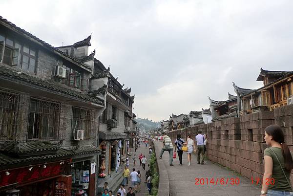 050.鳳凰城~東門城樓.JPG