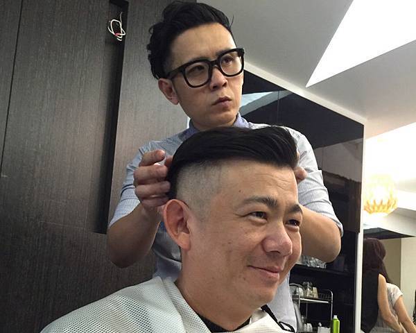 龐畢度頭 龐畢度頭