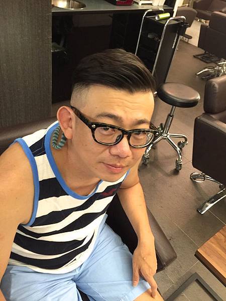 男士龐畢度髮型 男士龐畢度髮型