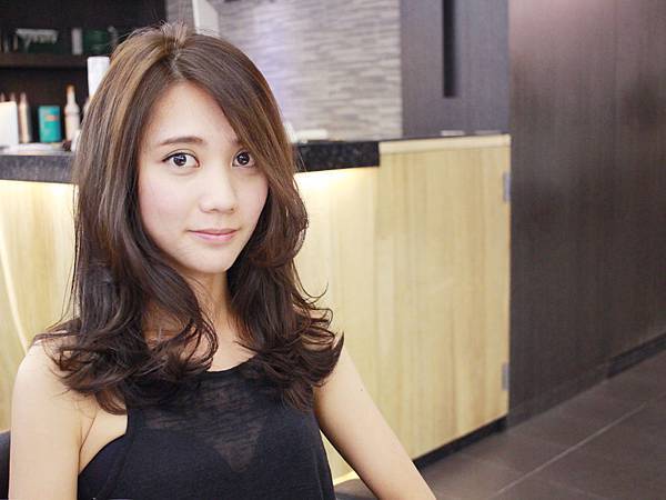 台北東區剪髮染髮小隆作品 台北東區剪髮染髮小隆作品