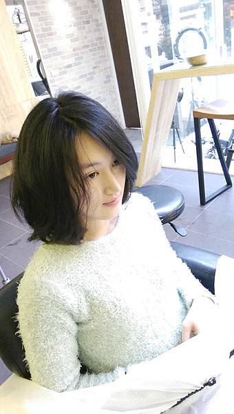 台北東區剪髮燙髮染髮~魔髮小隆