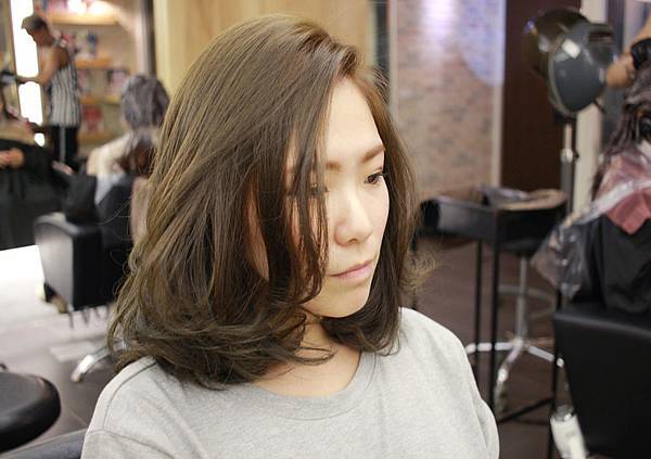 台北東區剪髮染髮小隆推薦 台北東區剪髮染髮小隆推薦