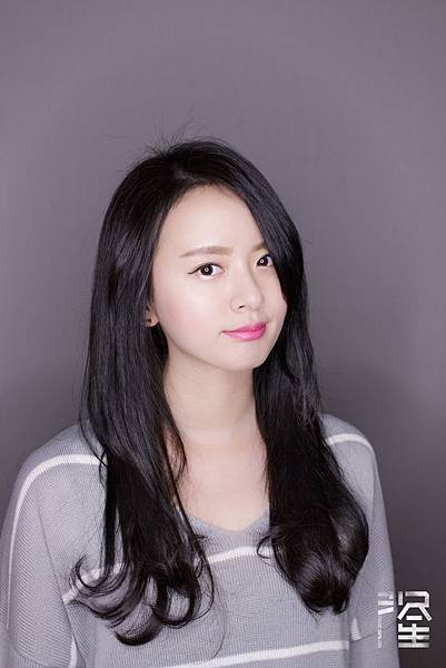 台北剪髪 東區剪髮 台北染髮 東區染髮 台北燙髮 東區燙髮 空氣感 男孩風 墨綠色 剪髮推薦 染髮推薦