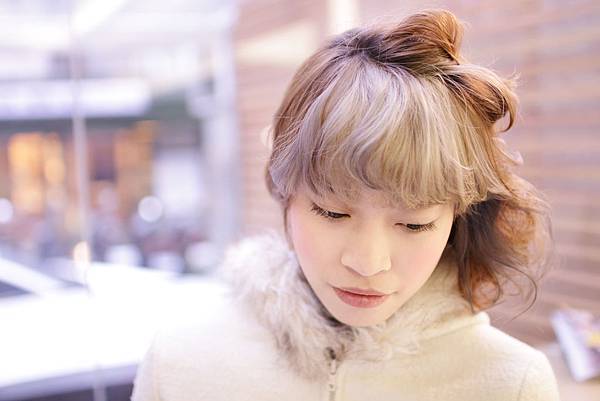 台北剪髪 東區剪髮 台北染髮 東區染髮 台北燙髮 東區燙髮 空氣感 剪髮推薦 染髮推薦 燙髮推薦 奶奶灰 寧靜藍