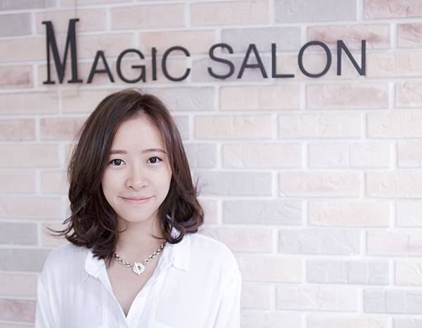 台北剪髪 東區剪髮 台北染髮 東區染髮 剪髮推薦 染髮推薦 燙髮推薦 台北燙髮 東區燙髮 亞麻灰 睡不醒頭