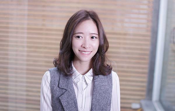 台北剪髪 東區剪髮 台北染髮 東區染髮 台北燙髮 東區燙髮 空氣感 睡不醒頭 甜美風 剪髮推薦 染髮推薦 燙髮推薦 空氣感 透明感