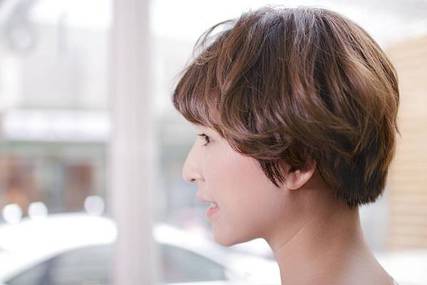 台北剪髪 東區剪髮 台北染髮 東區染髮 台北燙髮 東區燙髮 空氣感 睡不醒頭 甜美風 剪髮推薦 染髮推薦 燙髮推薦 空氣瀏海 男孩風