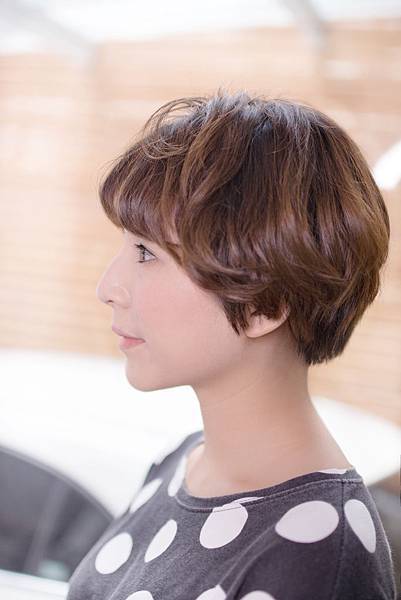 台北剪髪 東區剪髮 台北染髮 東區染髮 台北燙髮 東區燙髮 空氣感 睡不醒頭 甜美風 剪髮推薦 染髮推薦 燙髮推薦 空氣瀏海 男孩風