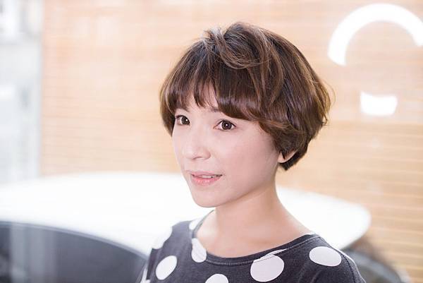 台北剪髪 東區剪髮 台北染髮 東區染髮 台北燙髮 東區燙髮 空氣感 睡不醒頭 甜美風 剪髮推薦 染髮推薦 燙髮推薦 空氣瀏海 男孩風