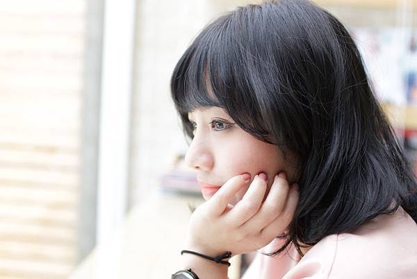 台北剪髪 東區剪髮 台北染髮 東區染髮 台北燙髮 東區燙髮 空氣感 睡不醒頭 剪髮推薦 染髮推薦 燙髮推薦 黑灰色 2016髮型 2016秋冬髮型