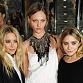 2010 CFDA Awards - Mary-Kate Olsen,Sasha Pivovarova & Ashley Olsen