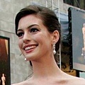 Anne Hathaway 