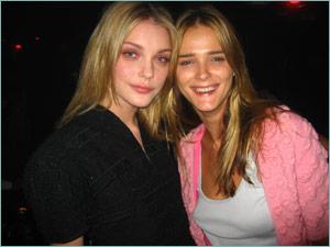 Jessica Stam &amp; Carmen Kass 