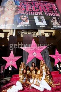 Victorias Secret Angels Receive Hollywood Award of Excllence 