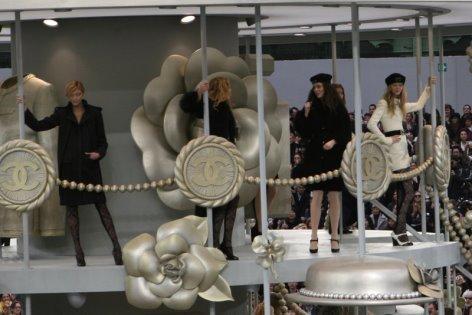 CHANEL F/W 2008 - Lily D &amp; Coco Rocha