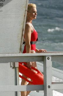 Baywatch - Erika Eleniak