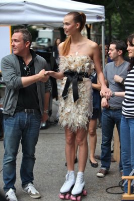 Fashion's Night Out (FNO) 2010:behind the scenes - Karlie Kloss