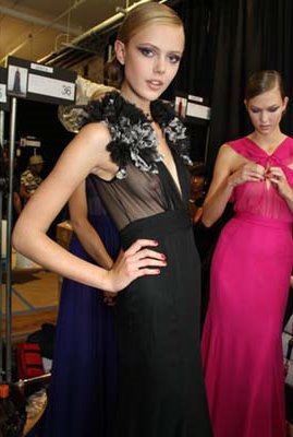 Jason Wu S/S 2011 : Frida Gustavsson & Karlie Kloss