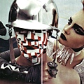 Vogue Italia 2008/9 -Catherie McNeil、Caroline Trentini