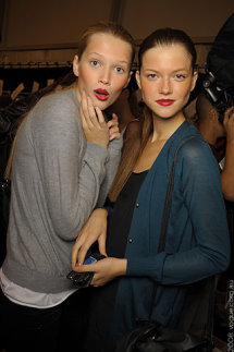 Toni Garrn & Kasia Struss