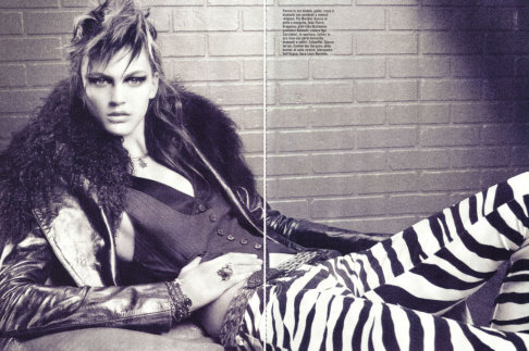 Vogue Italia 2008/10 - Ali Stephens