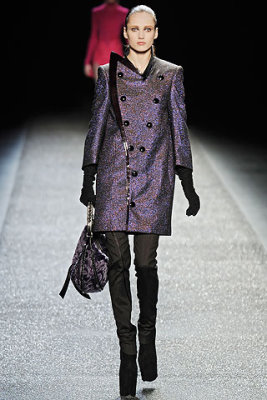 Nina Ricci F/W'09 - Karmen Pedaru