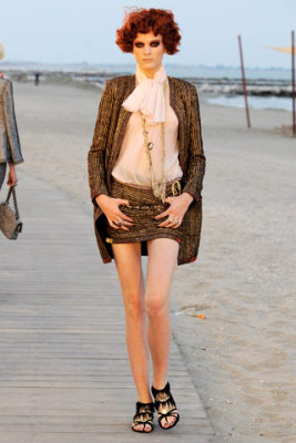 Chanel Cruise 09.10 Venice - Irina Kulikova