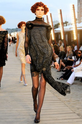 Chanel Cruise 09.10 Venice - Irina Kulikova